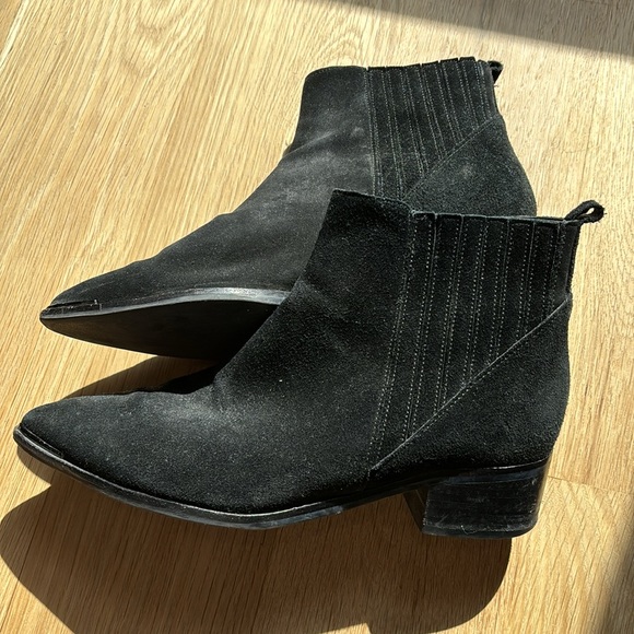 Marc Fisher Shoes - Marc Fisher Suede Yolli Boots